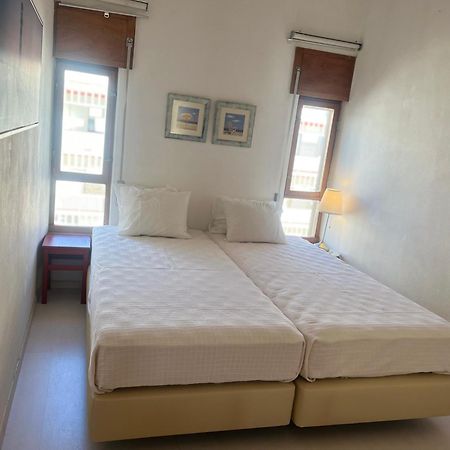 Armacao De Pera - Beach Apartment - Sea View- Walk To The Beach - Algarve Eksteriør billede